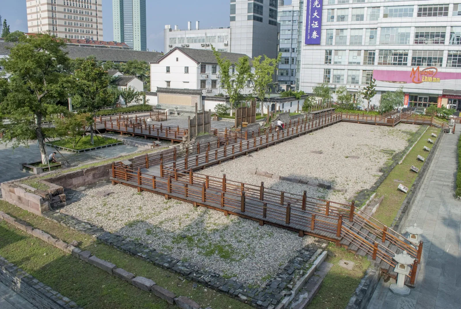 宁波永丰库遗址及展示步道的俯瞰实景